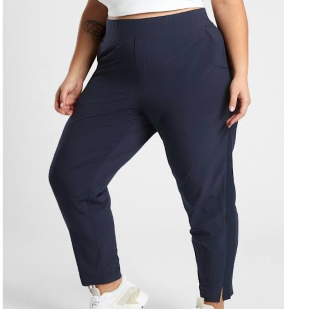 Athleta Brooklyn Ankle Pant Navy Blue Size 16 NWT Packable Women’s Plus Mid Rise